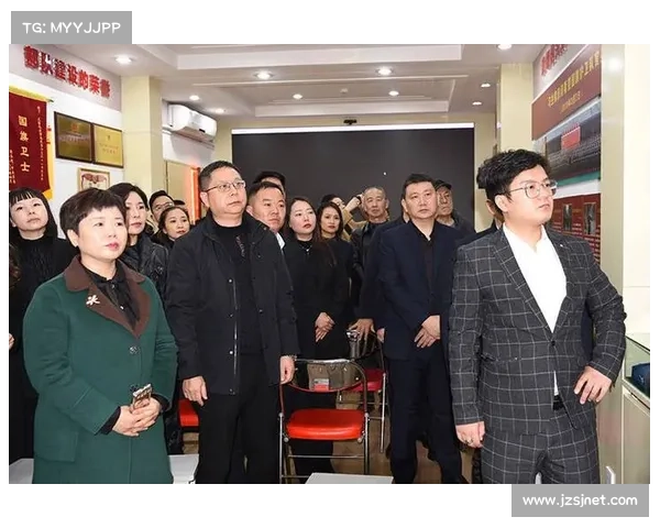 中国篮协加强思想建设 男篮参观国旗护卫队培育家国情怀